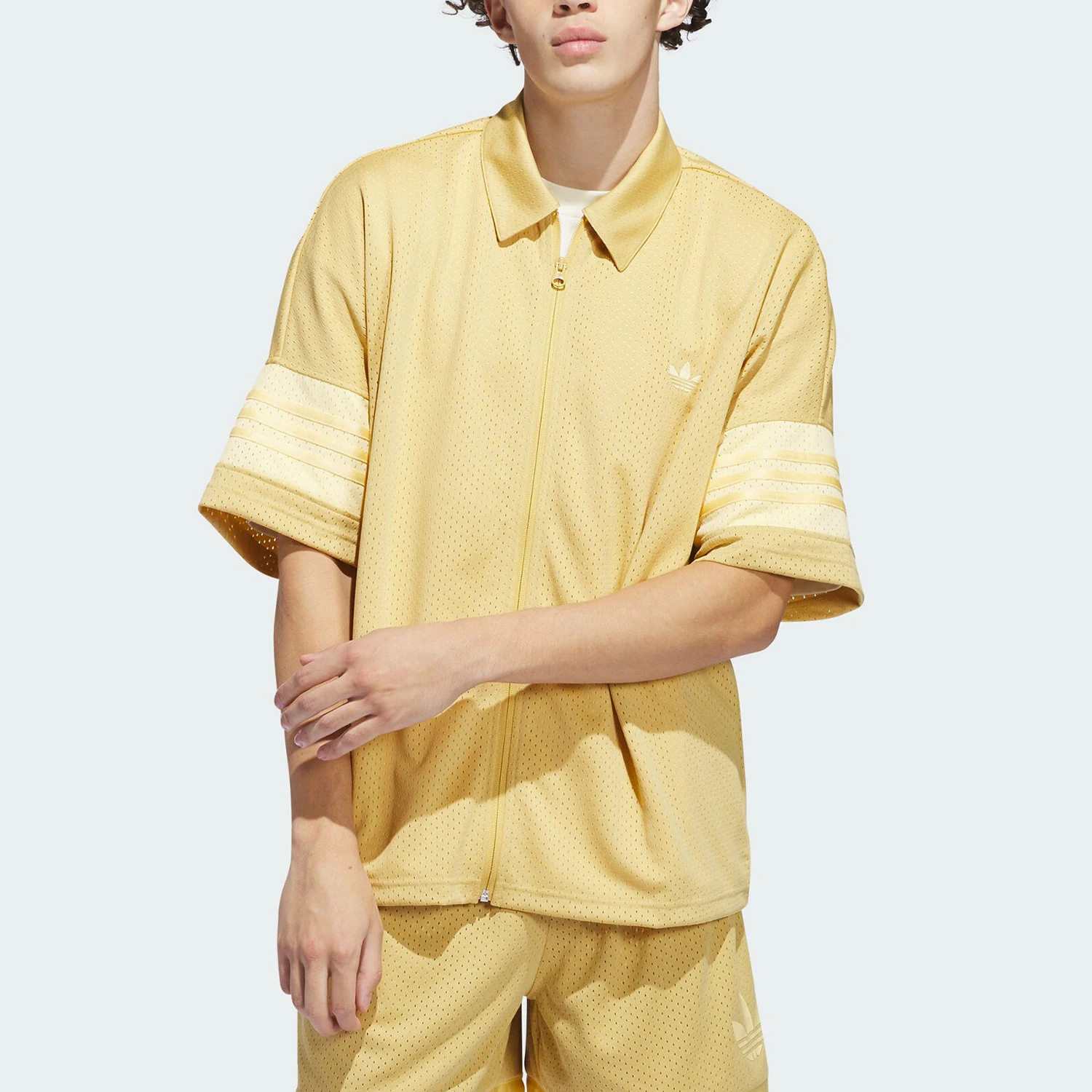 

Adidas genuine Trefoil Couple's Sportswear Sleeve Lapel Shirt IW1622