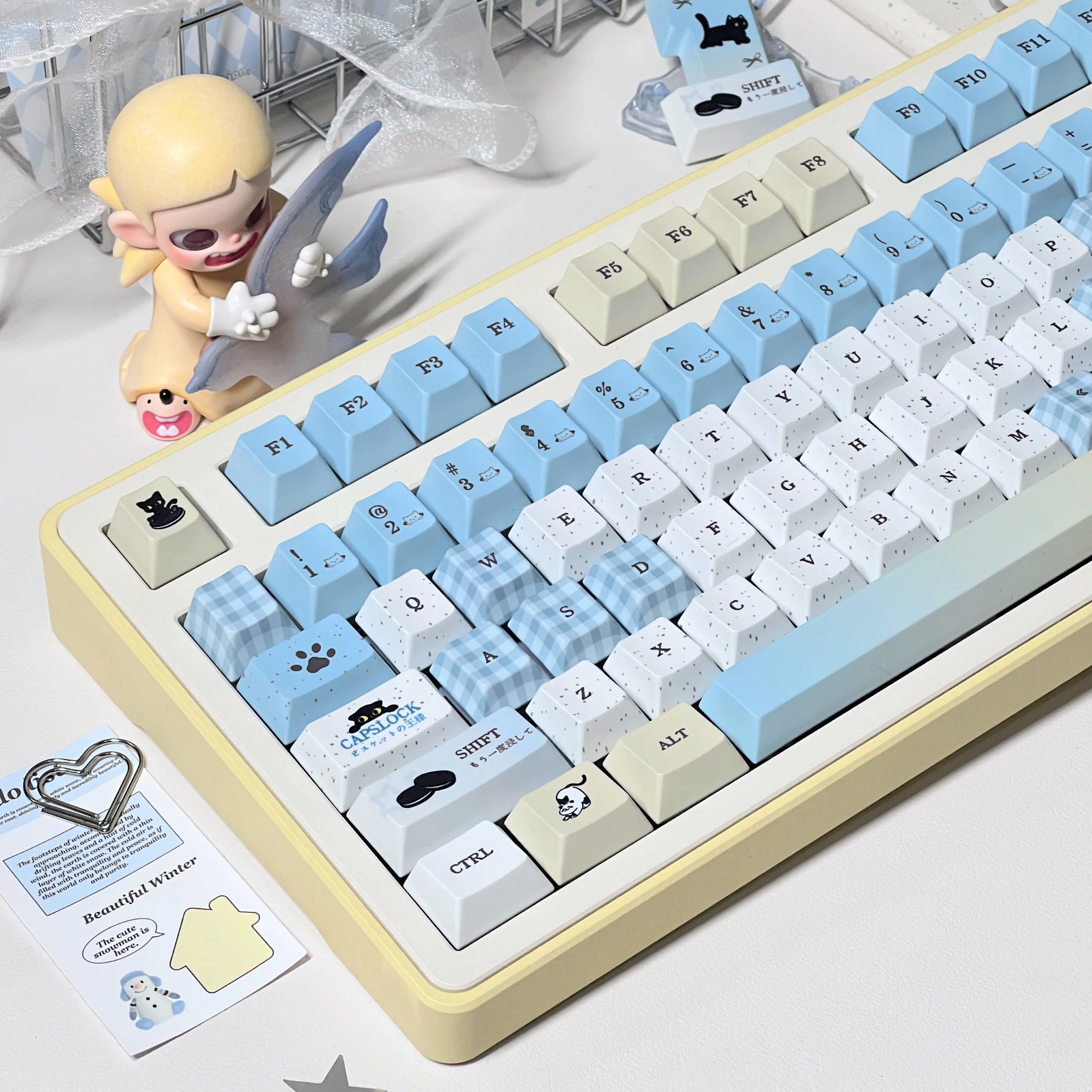 

137 Keys Cute Black White Waltz Theme Keycaps Chreey 1.7 Thickened PBT Material Five-sided Sublimation for Mechanical Keyboard
