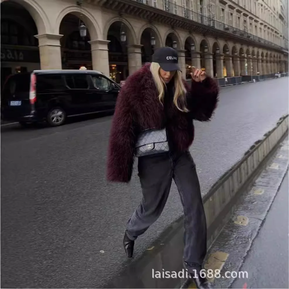 Street Girls Round Neck Faux Mongolia Sheep Fur Coat Women 2025 Winter Fluffy Warm Fur Jacket Cropped Outerwear