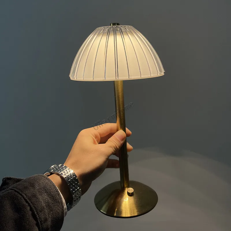 Retro lampa stołowa Led akumulator ściemniania restauracja lampa stołowa na zewnątrz pulpit lampka nocna prezent na boże narodzenie Drop Shipping