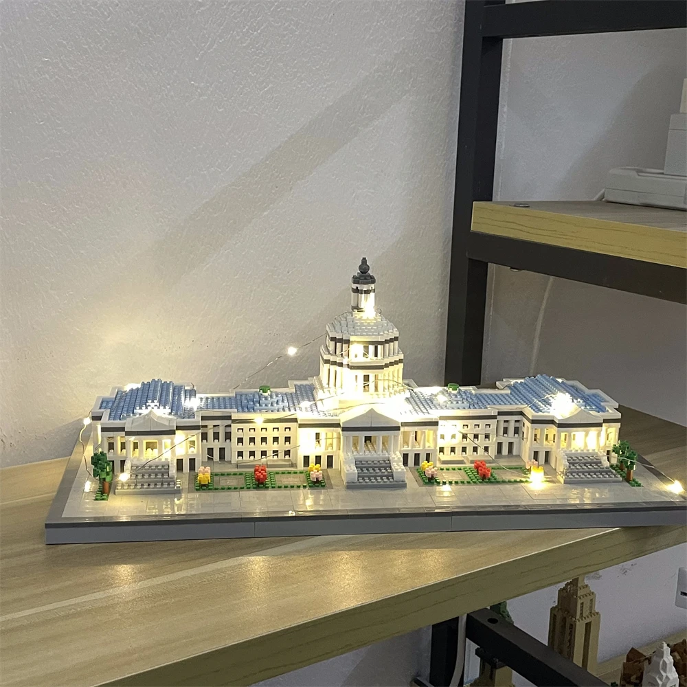 Capitol Building Model Micro Mini Building Blocks Toy: Complex Architectural Models, Creative Puzzle Assembly, Ideal Birthdays