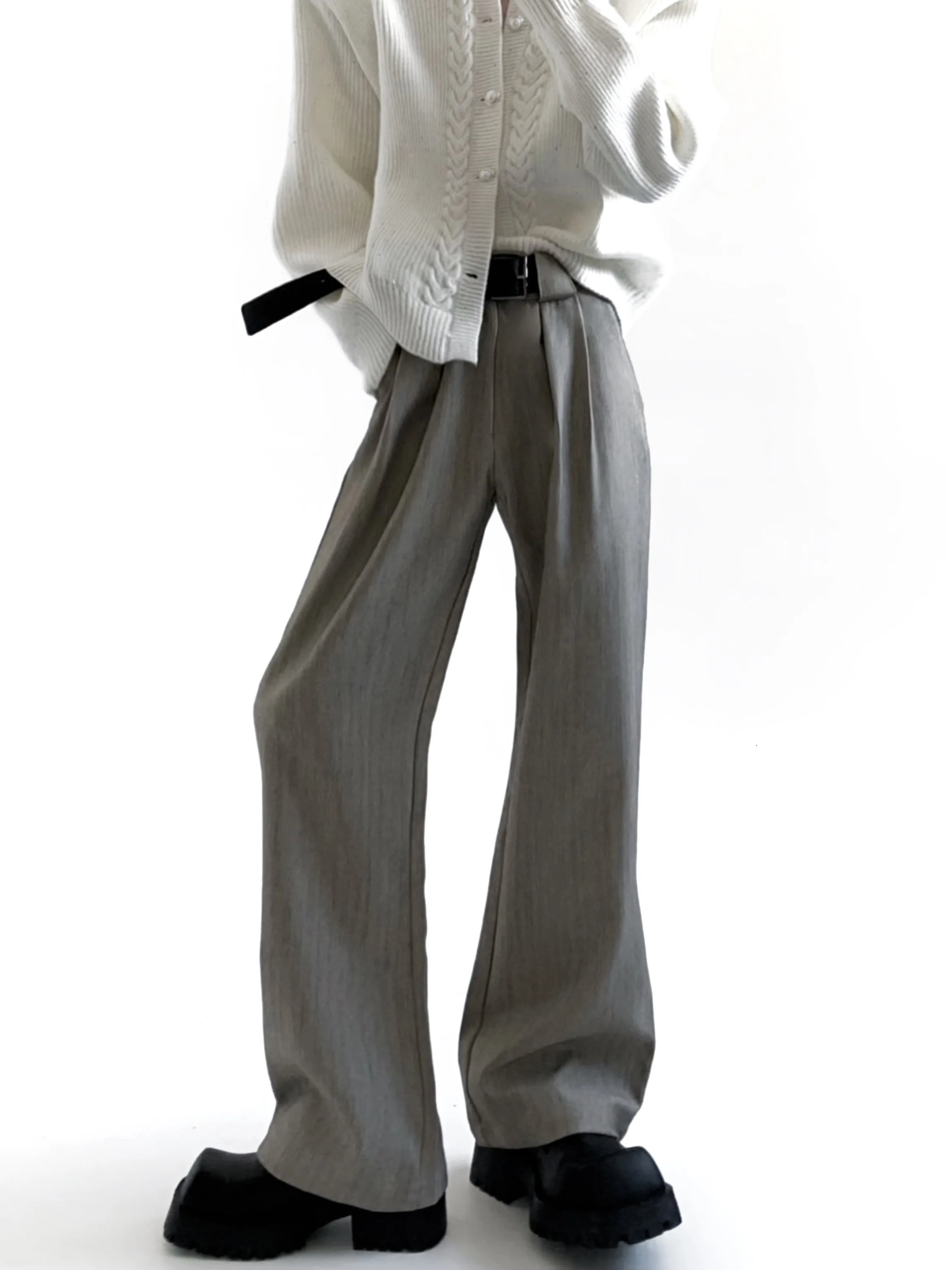 

Autumn Mountain Style Men's Khaki Pants Draped Texture Stripe Straight Leg Trousers CleanFit Korean Style Casual Wear