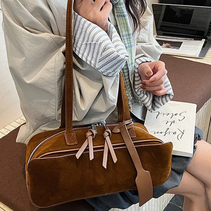 

Ladies Korea Designer Bowling Box Handbag For Women Boston Tote Bag Trendy Frosted Bag Pillow Hobo Large Capacity Armpit Bag