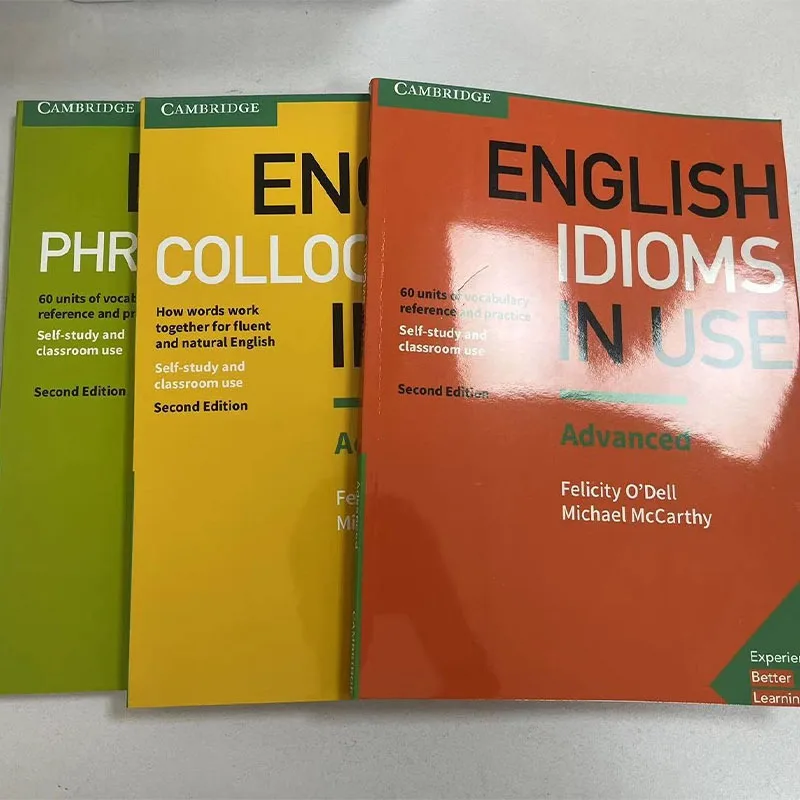 3 libri Cambridge inglese stampa a colori vocabolario inglese In uso collocazione/idiomi/verbi PHRASAL