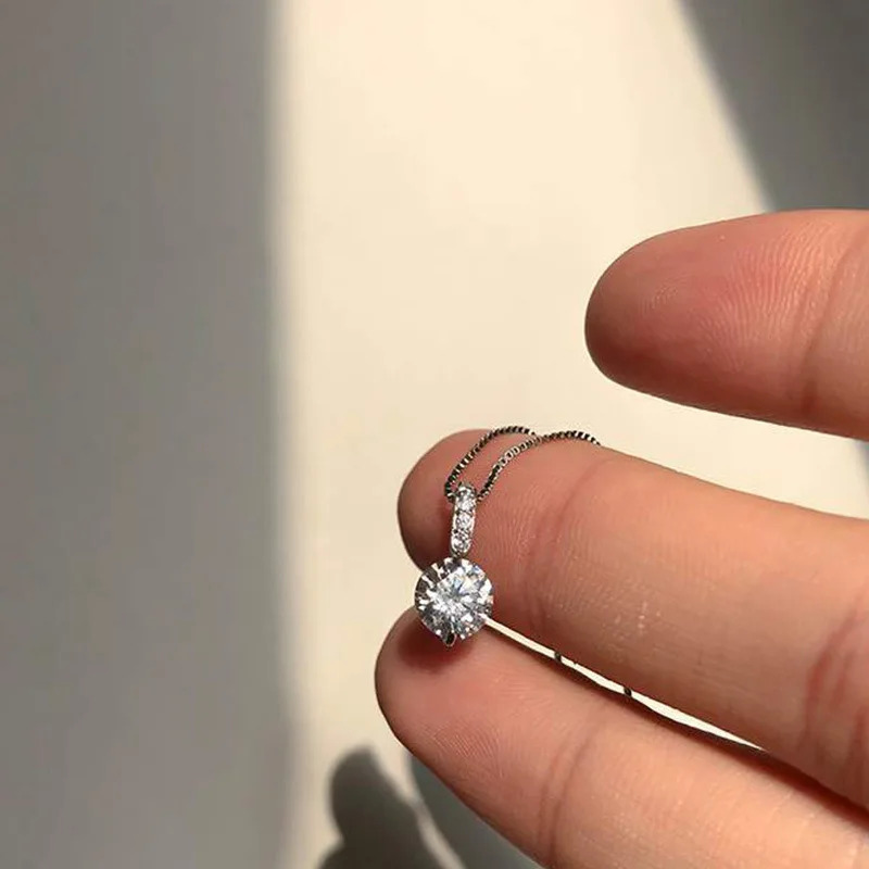 Light Luxury Round White Zircon Pendant Silver Color Necklace Minimalist Style Charm Choker Party for Women\'s Fashion Jewelry