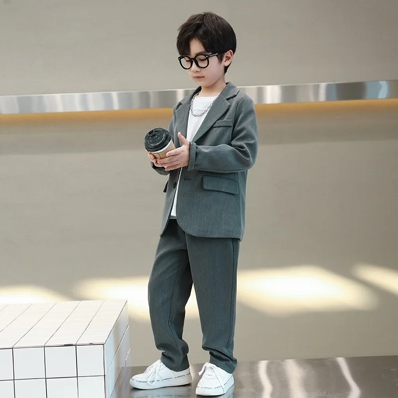 Abito da ragazzo Abito casual Abito da ragazzo bello Abito da fiore per bambini Costume da spettacolo per bambini primaverili e autunnali