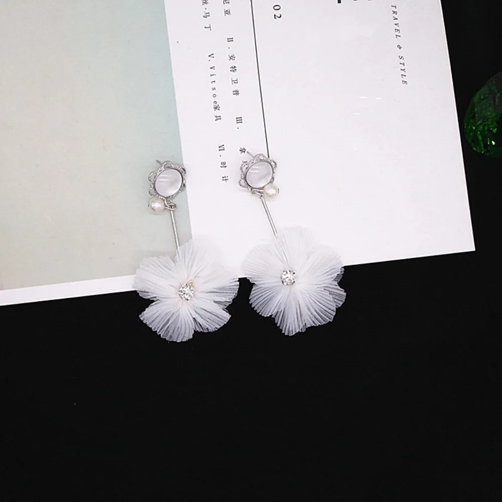 1pair Korean Long-style Elegant Cat-eye Stone Pearl White Net-sheen Lace Flower Earrings for Women, Exaggerated Ear Pendants - view 3