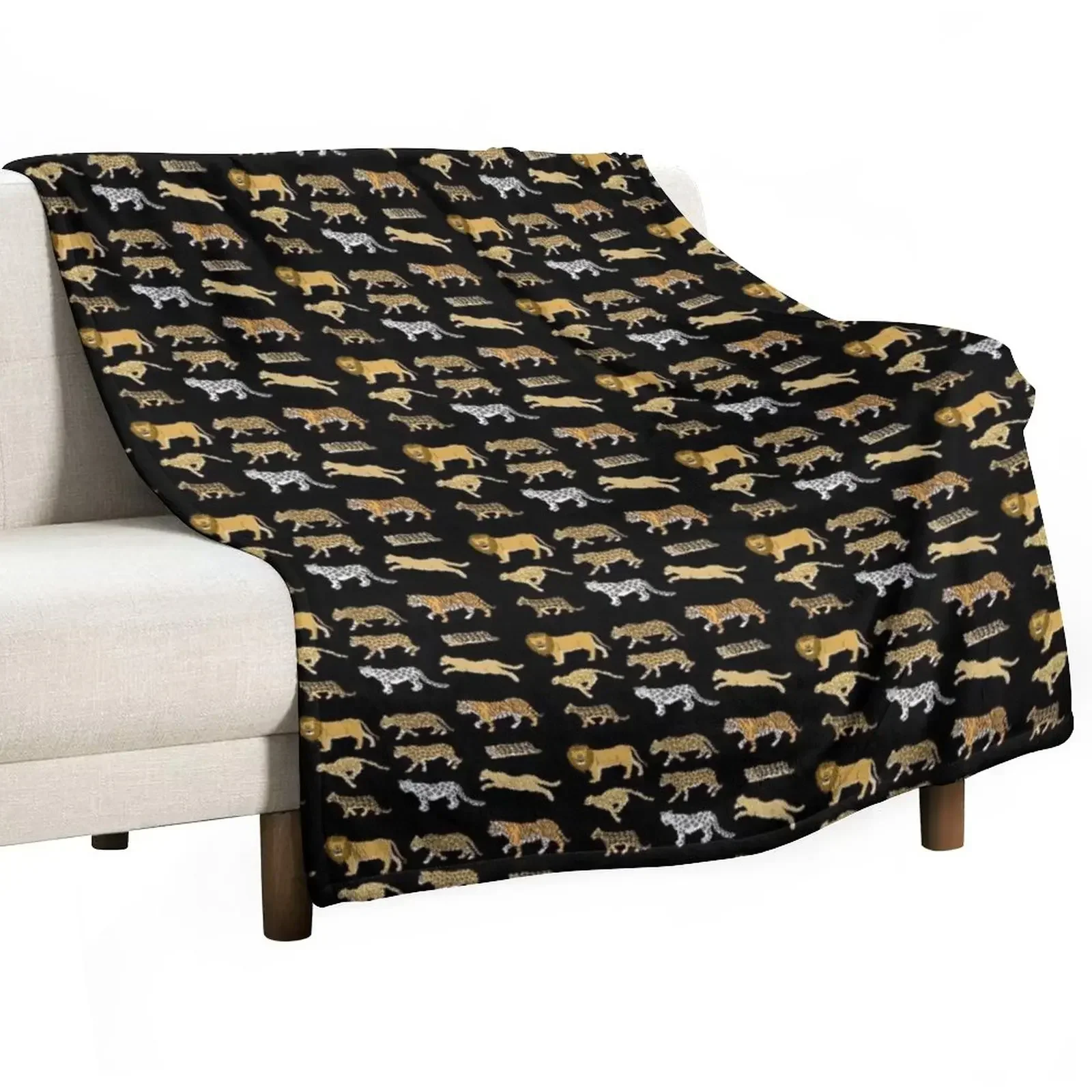 Big Cats - The Kids' Picture Show Throw Blanket Picnic halloween Blankets