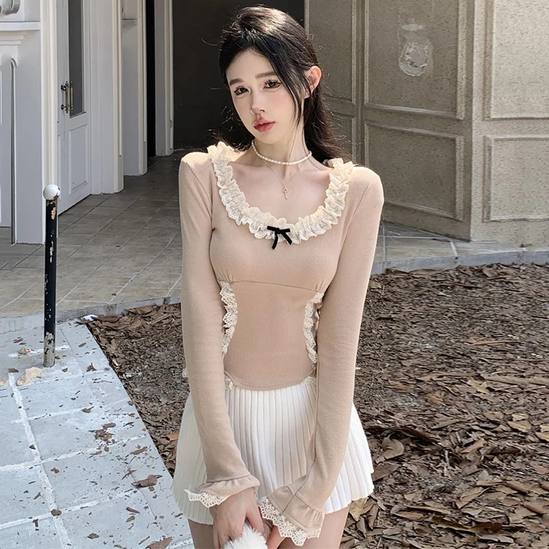 Camiseta de punto con cuello cuadrado de encaje para mujer, camisa de manga larga coreana ajustada, Tops con botones suaves, novedad de Primavera de 2026