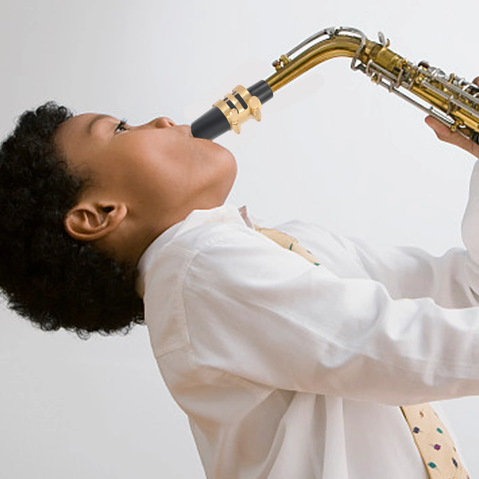 

Saxophone Clip with Perfect Workmanship Compact Lightweight Design Easy to Carry Ideal for Practice and Performance