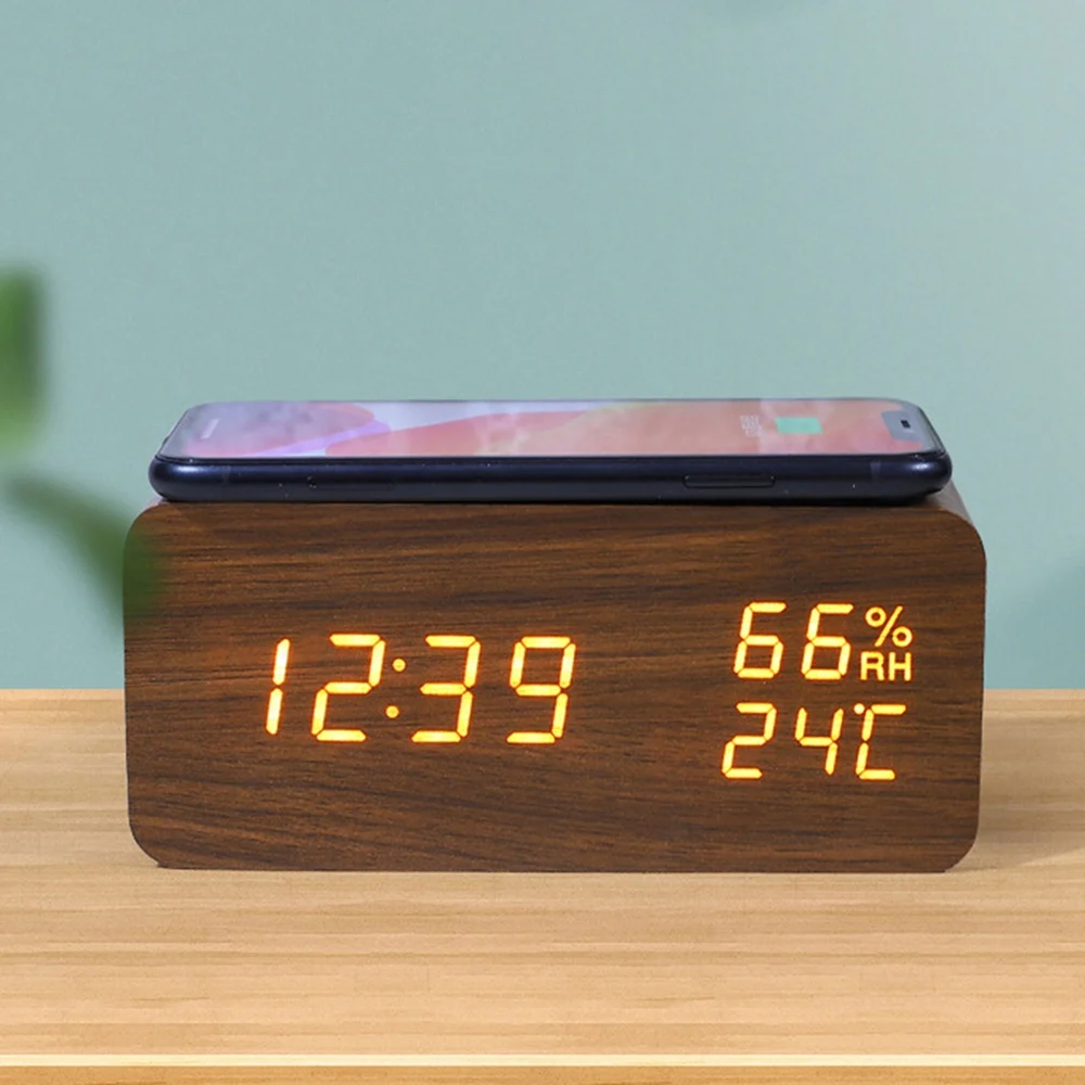 

Digital Alarm Clock, Temperature and Humidity Alarm Clock LED Electronic Clock Smartphone Wireless Charger (Wood Color)