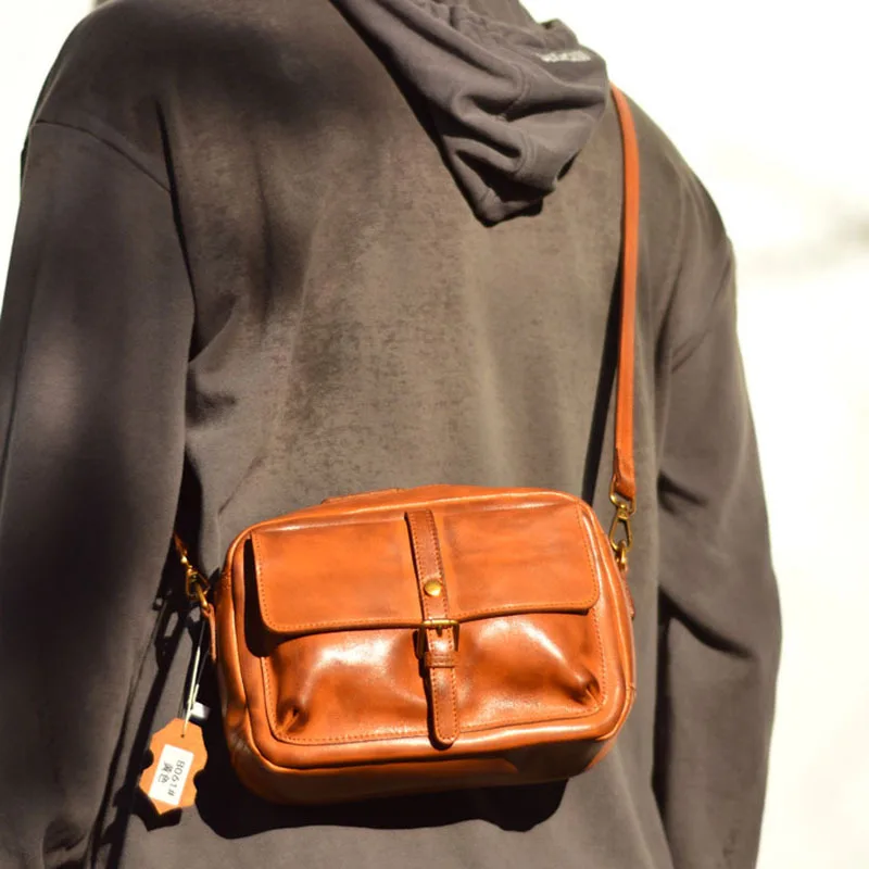 Retro Genuine Leather Crossbody Bag Small Square Tanned Cowhide Shoulder Japanese Style Top Layer Cowhide Messenger Bag Commu...