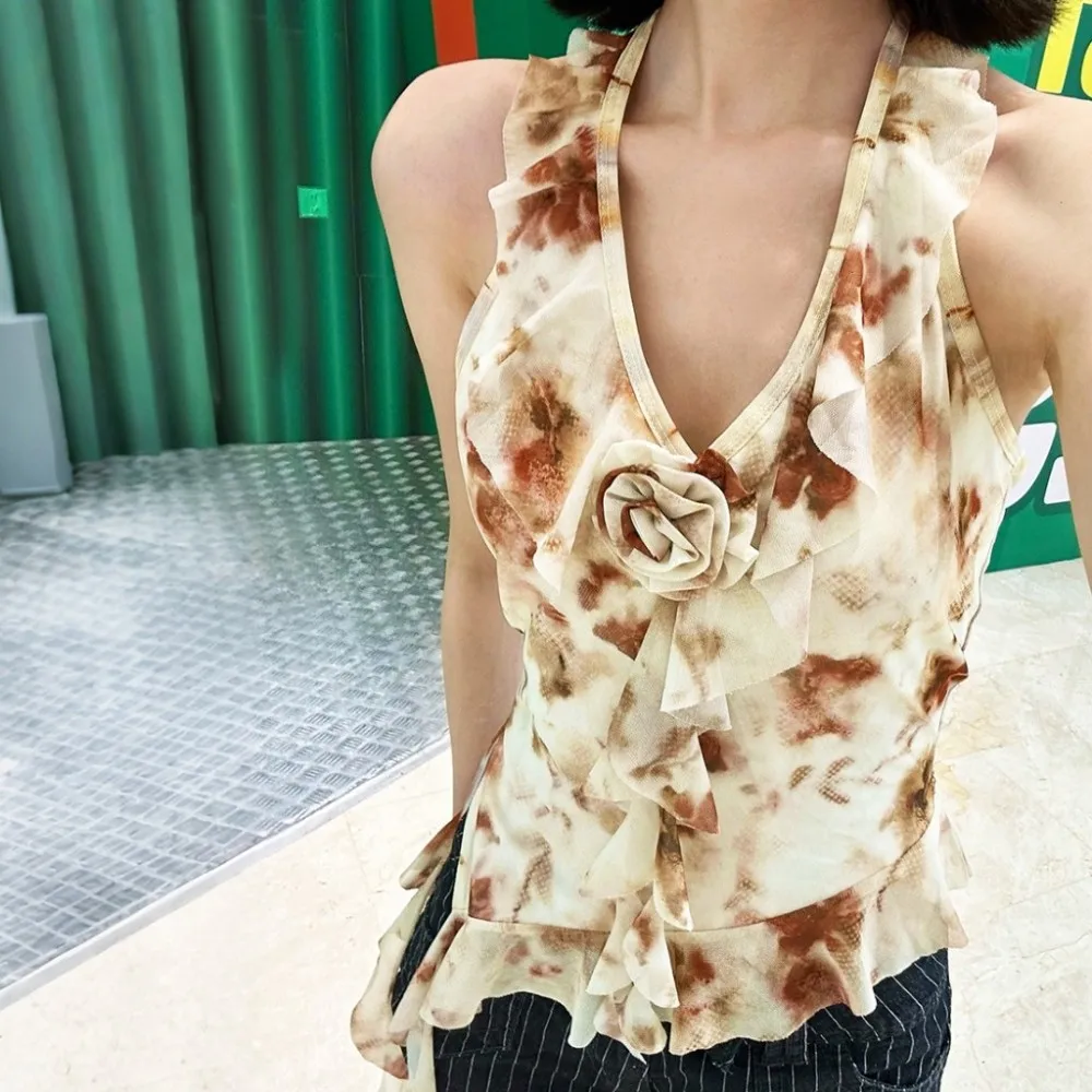 실큐 홀터 러플 베스트 여성 빈티지 프린트 3D 플라워 리본 V넥 오프숄더 태슬 스파이시 걸 하이 스트리트 스타일 탑