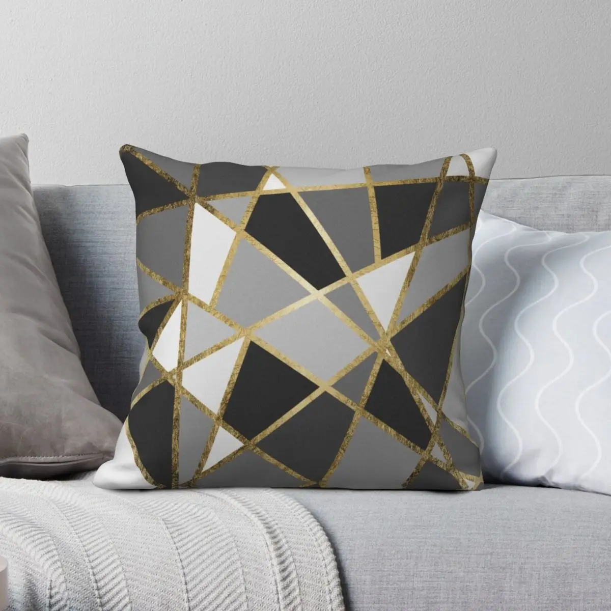 

Black Gray Gold Triangles Pillowcase Polyester Linen Velvet Pattern Zip Decor Car Cushion Cover 45x45