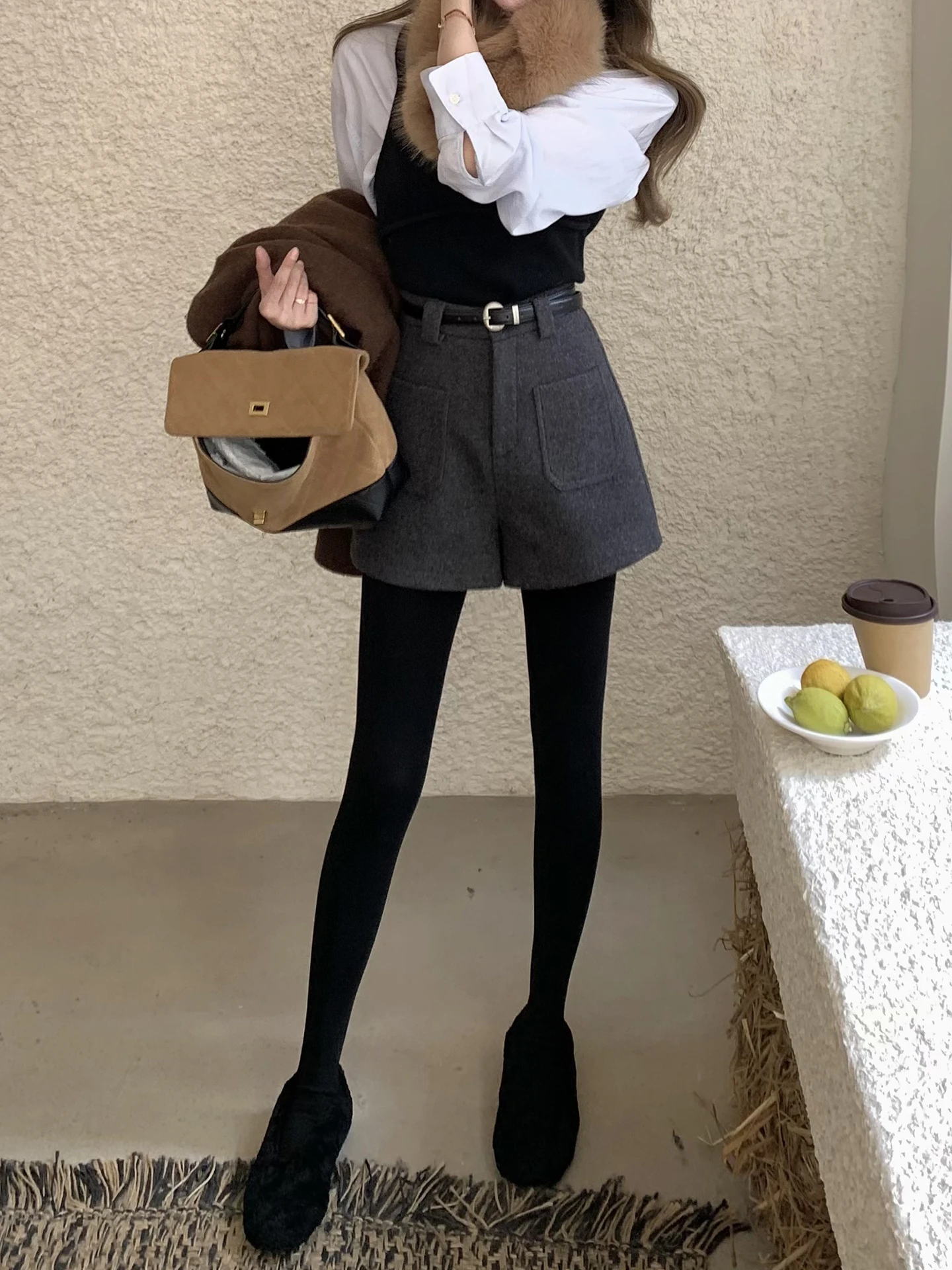 

Шерстяные брюки с высокой талией и широкими штанинами, утепленные, зимние, новые, женские, повседневные, прямые, винтажные, универсальные, облегающие.