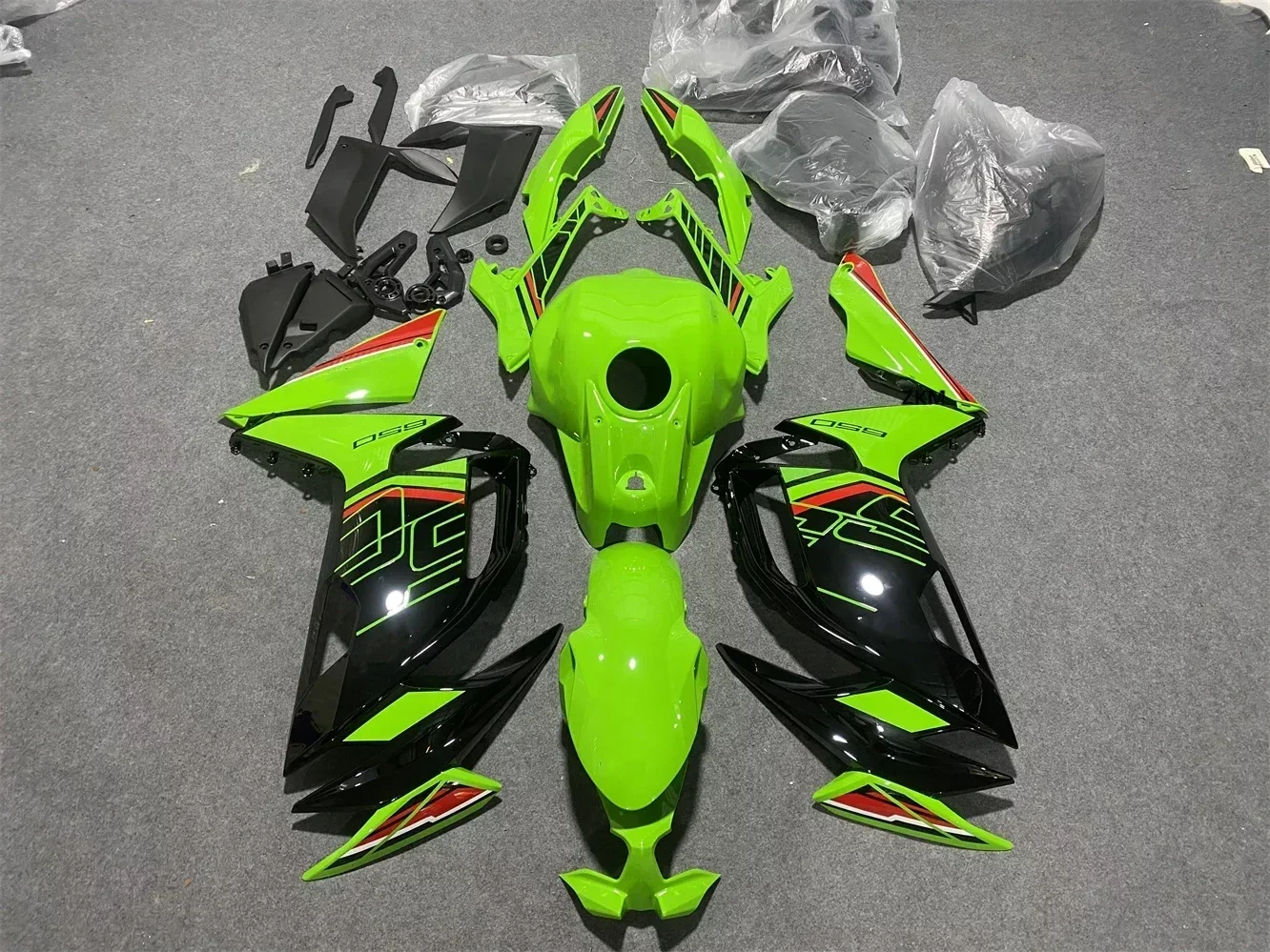 Motorcycle Fairing Kit Suitable for Kawasaki Ninja 650 20-23 Years ER-6F EX650 2020 2021 2022 2023 Fairing Black Green Red