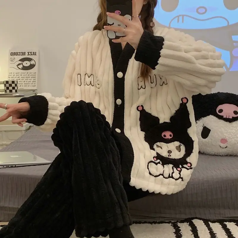 

Cute Soft Kuromi Thickened Pajamas for Girls in Autumn and Winter Coral Velvet Warm Cartoon Can Be Worn Outside Home Clothes Set