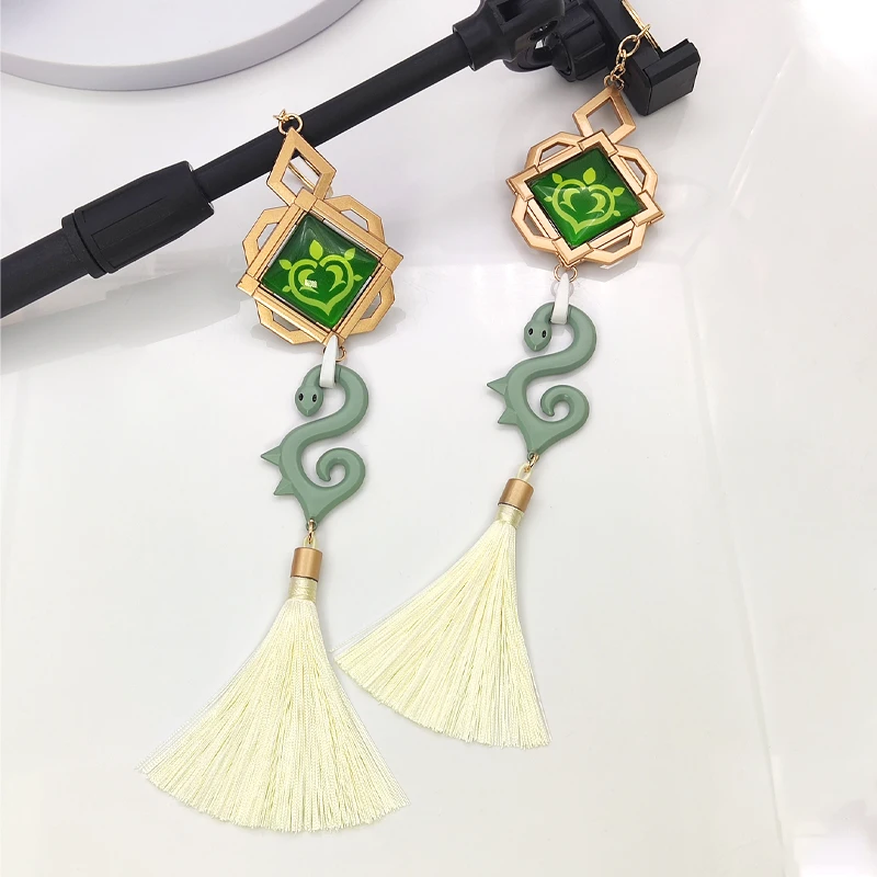 Hot Game Hero Baizhu Vision Of God Cosplay Dr. Baizhu Green Metal Keychain Halloween Party Costumes Accessories Gifts