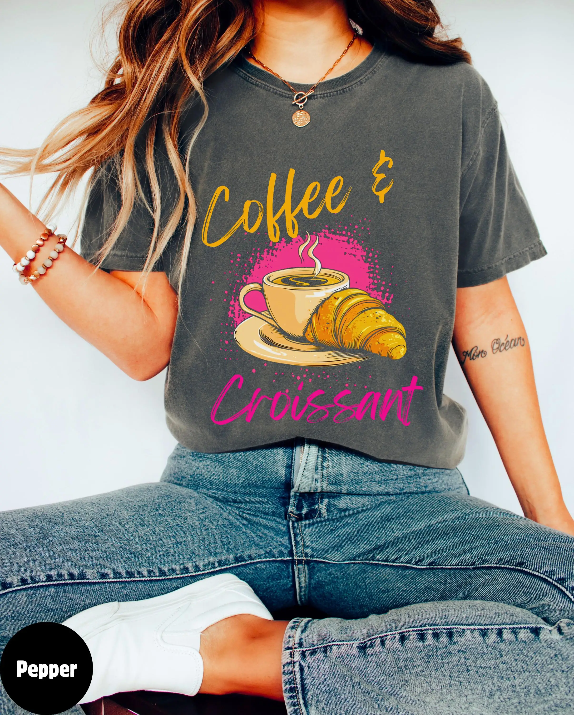 

Plus Size Summer Women's Vintage Coffee and Croissant Graphic T-Shirt Cotton Breathable Stylish Versatile Street Style Oversized