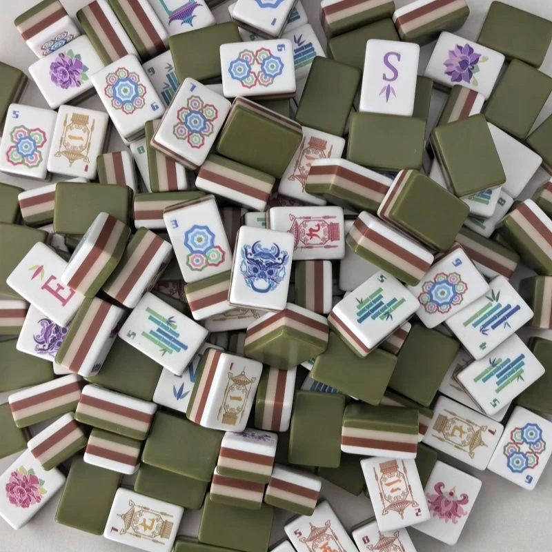 In Stock Mahjong Tiles American Mahjong Set 160 Tiles 4-Layer Acrylic Mah Jongg Portable Travel Family Party Game Surprise Gifts