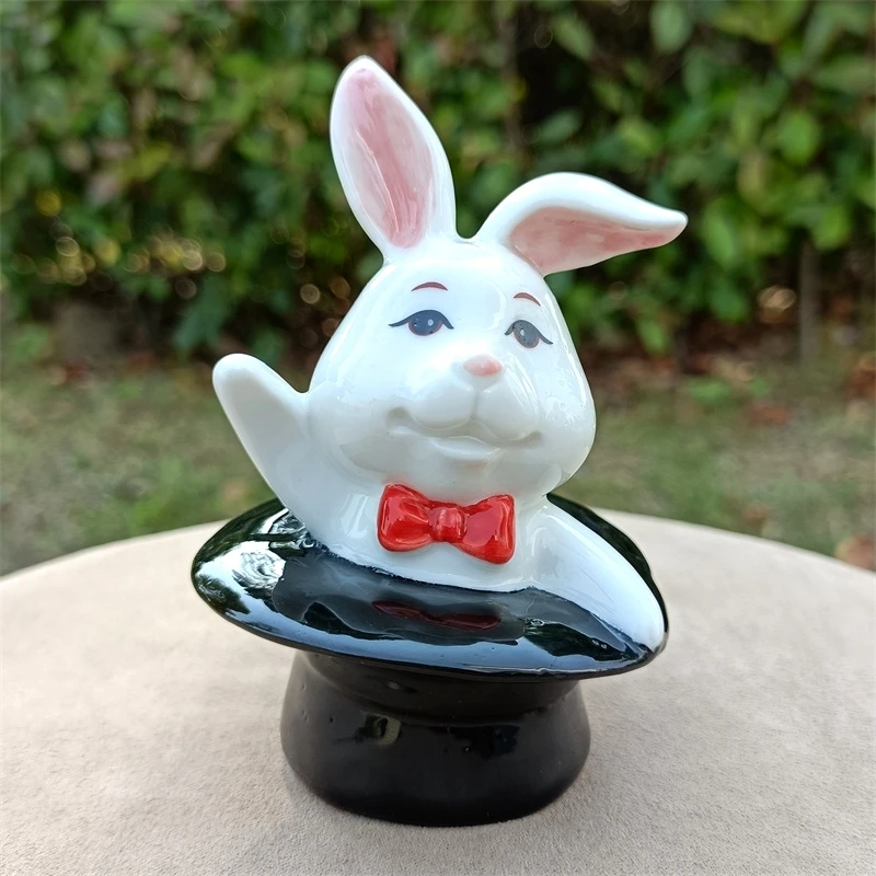 Funny Ceramics Magic Rabbit Miniature Porcelain Hat Bunny Figurine Fiesta Circus Ornament Entertainment Decor Novelty Craft
