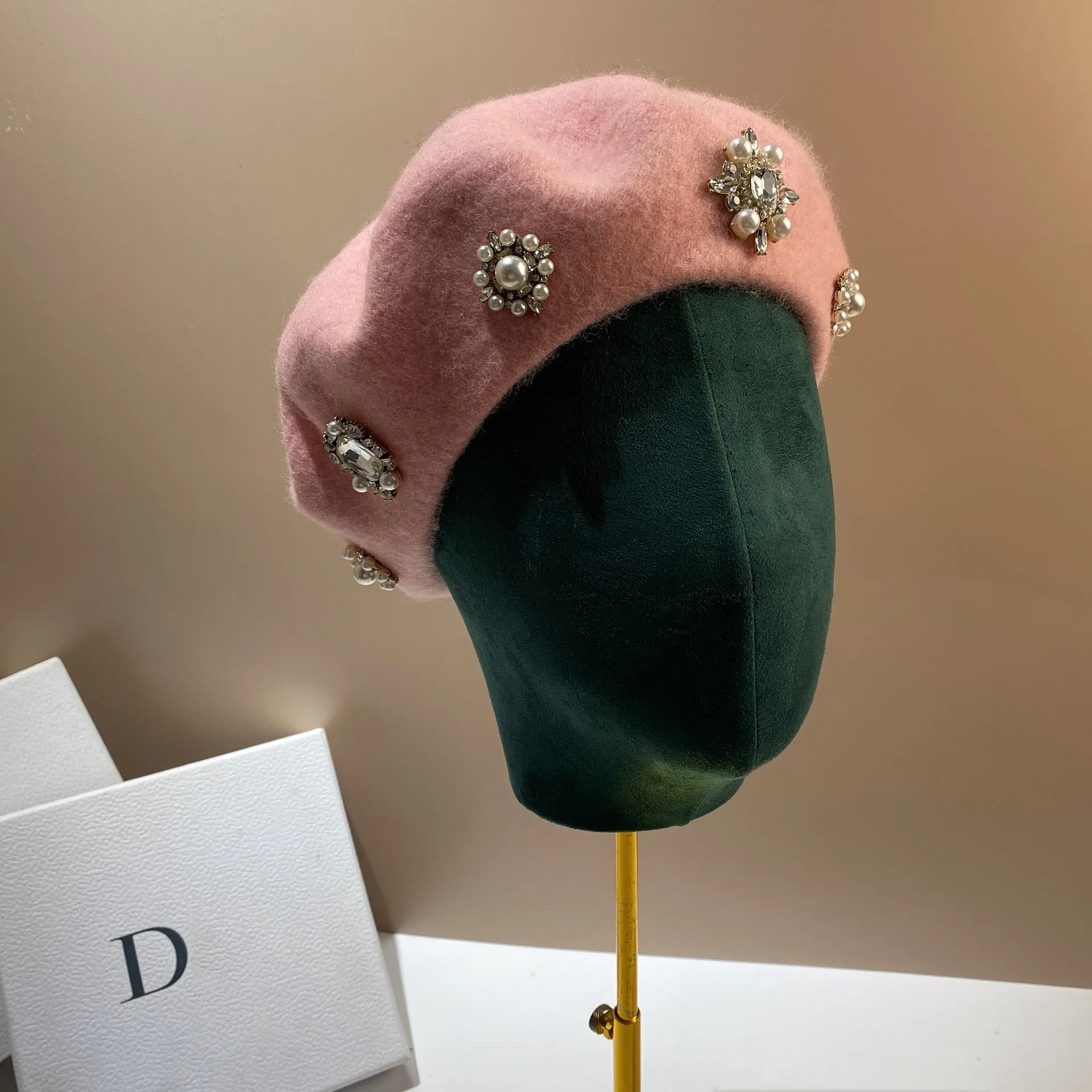 

Luxury Rhinestones Pearls Women's Wool Beret Hat Winter Warm Beanie Versatile Girl Berets French Painter Hat Lady Streetwear Cap