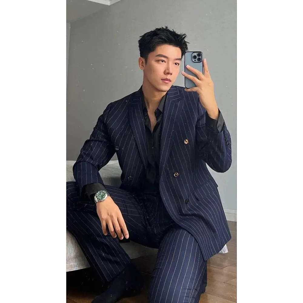 

Navy Blue Pinstripe Suits for Men Notch Lapel Double Breasted 2 Piece Jacket Pants Costume Homme New Arrival Male Clothing