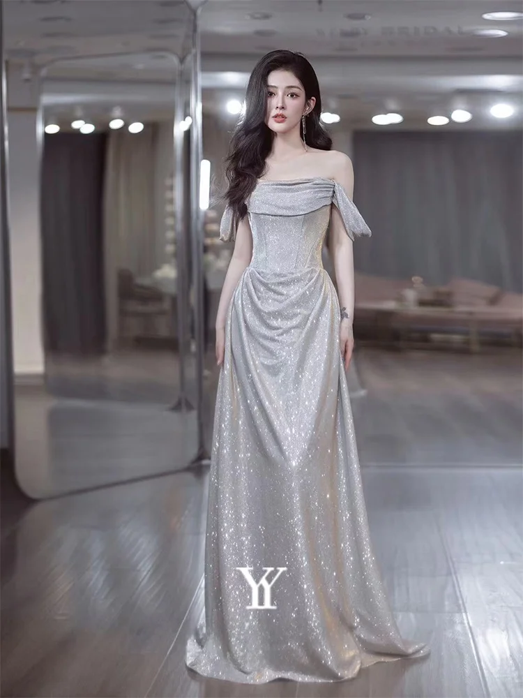 

Серебристое вечернее платье на одно плечо с пайетками, модное женское бальное платье миди с завышенной талией, длиной в пол