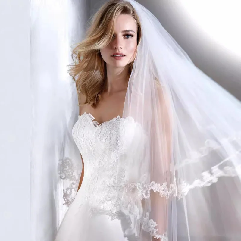 신부 웨딩 외출용 거즈 스트랩리스 하이웨이스트 슬리밍 여름 심플 새틴 텍스처 프레시 스타일