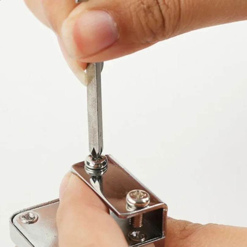 1pcs Portable Pocket Keychain Multitool Keys Shape Ring Opener Escape Outdoor Multifunction Tool Accessories