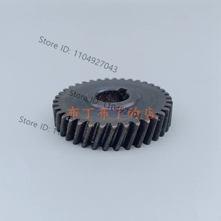 16 inch electric chain saw gear large flat tooth 7018B/9016/9016B/9016E electric chain saw gear 37 tooth accessories