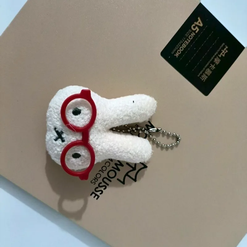Sweet Miffy Rabbit New Cute Creative Cartoon Doll Keychain Fashionable Personalized Versatile Portable Decorative Pendant Gift view 3