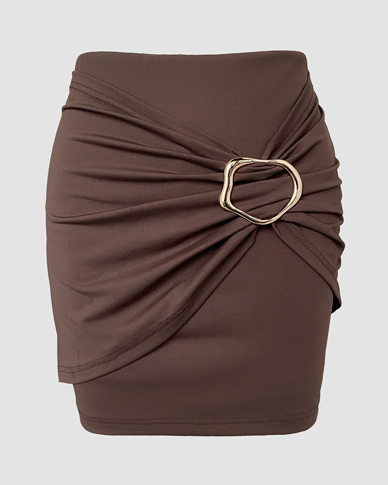 

Summer Latest Hot Selling Solid Y2K Hot Girl Color Jewelry Button Casual Pleated Shorts Fashion 2025 Summer New Women's Clothing