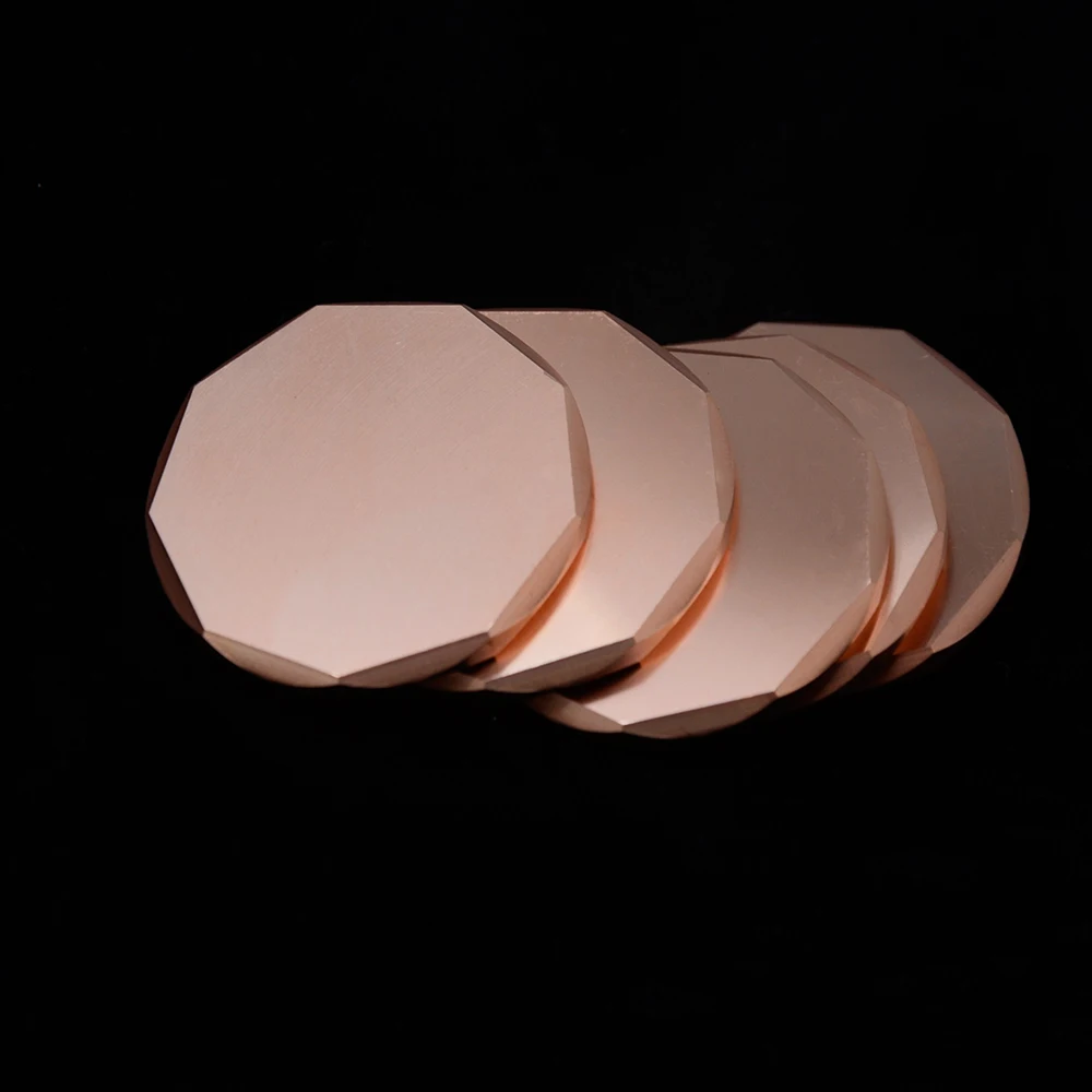 حواف معدنية مطحونة بجوانب متعددة ، فراغات عملات معدنية ، علامات حفر على كرات الجولف من النحاس ، سميكة ، 5 من 50