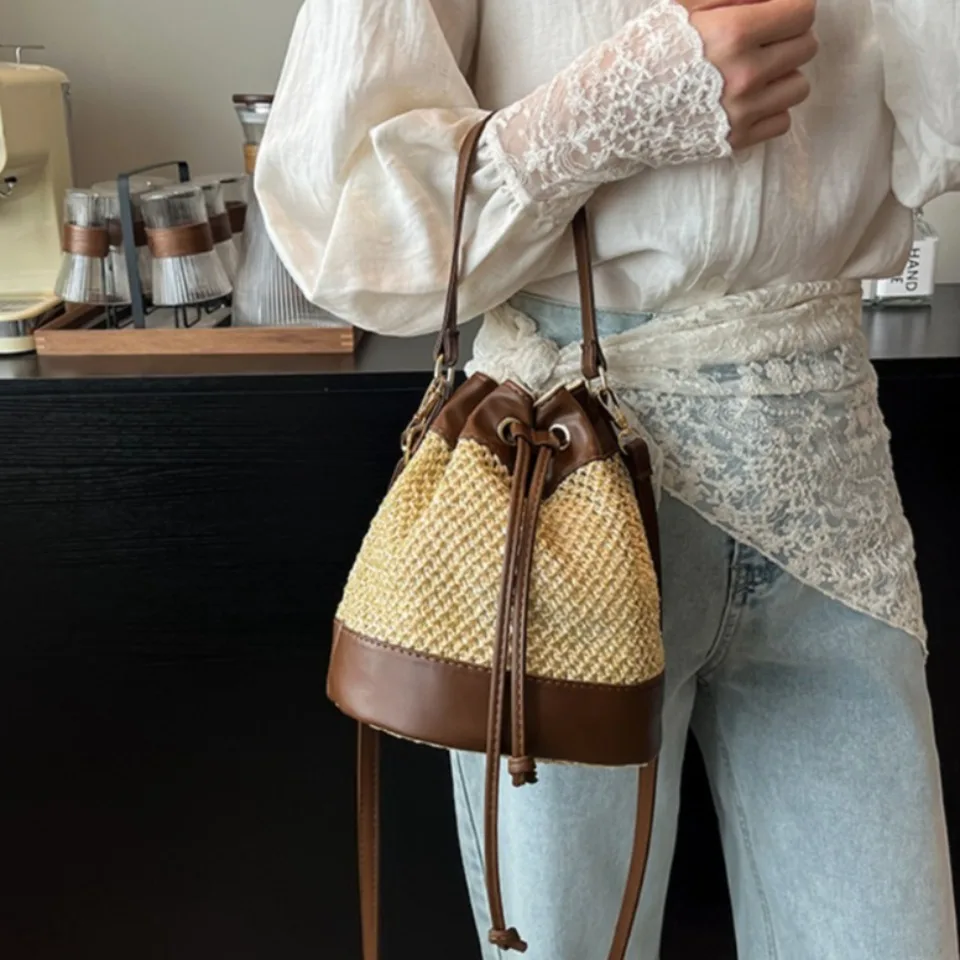 

Women Woven Hand Tote Bags Small Drawstring Bucket Shoulder Messenger Bags Beach Handbag Shoulder Bag Drawstring Bucket Bag
