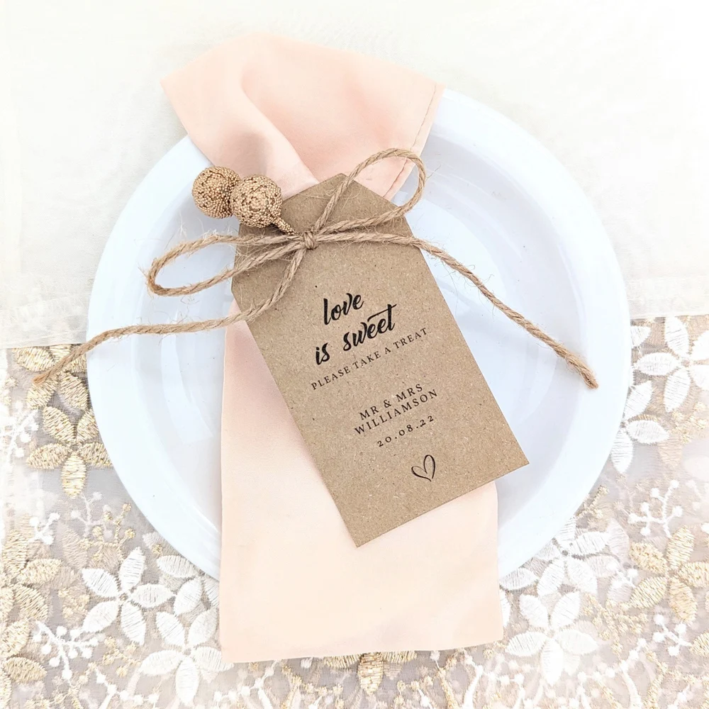 Personlized 50pcs wedding favour tags printed for you names and date take a treat favour labels for your wedding guest tables