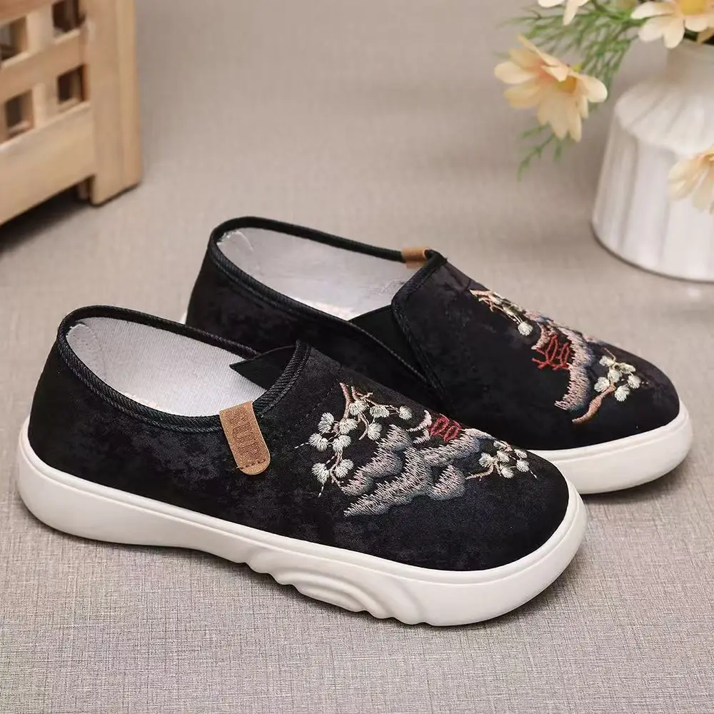 

Women Spring Autumn New Embroidered Cloth Shoes Soft Sole Non Slip Loose Round Toe Slip On Ethnic Style Elderly Walking Shoes