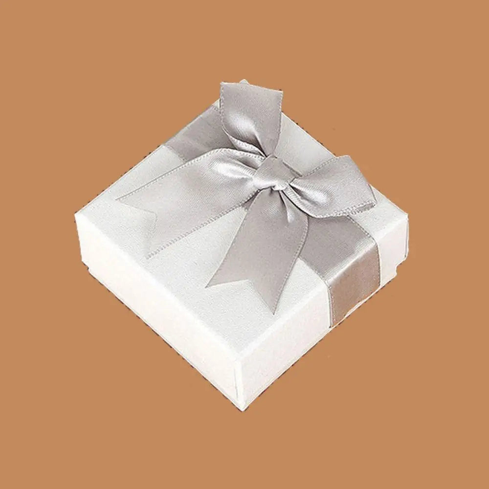 

New 7*7*3.5 cm Gift Box Bow Knot Multiple-Use Keychain Brooch Storage Package White Rings Necklaces Boxes