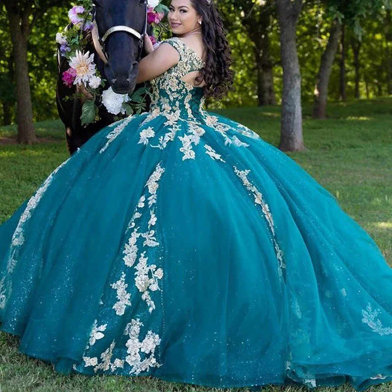 ANGELSBRIDEP Hunter Green Quinceanera Dresses Gold Appliques Birthday Princess Sexy V-Neck Sweet Dresss 16 Ball Gowns Customized