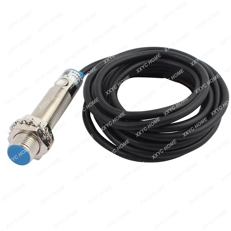 

SM12 Diffuse reflection photoelectric switch sensor E3F1-DS15C4 three-wire DC NPN/PNP normally open and normally closed 24v