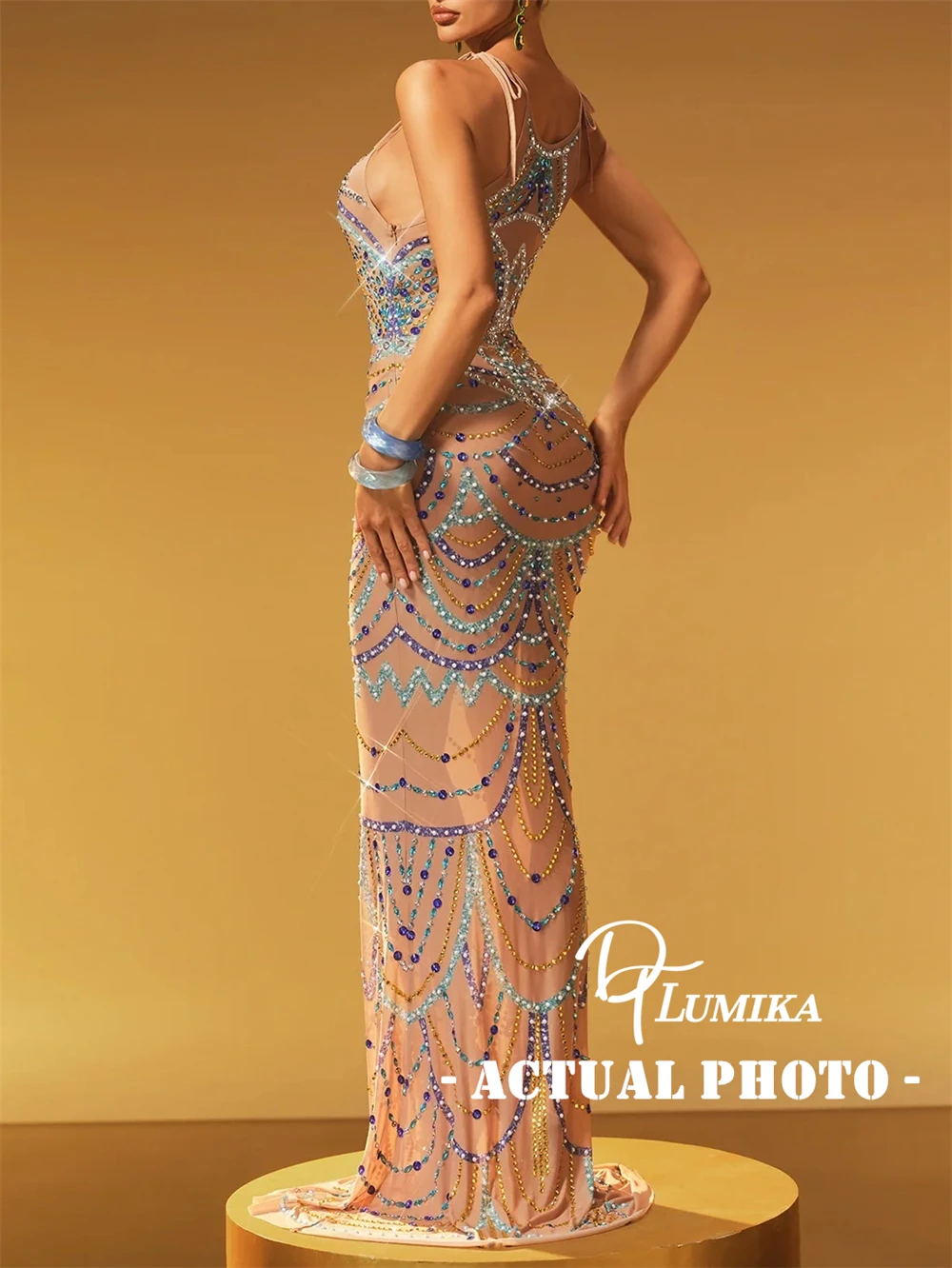 DTLumika Beaded Halter Long Evening Dresses for Women Luxury Long Prom Party Gowns Rhinestones Actual Photo Formal Maxi Gown