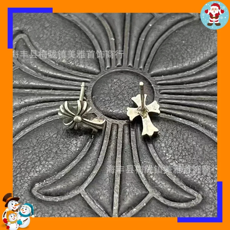 New Tide Brand Croix Cross Stud Earrings Vintage Cross Flower Earbone Stud Skull Man Alloy Big Tongue Stud Earrings