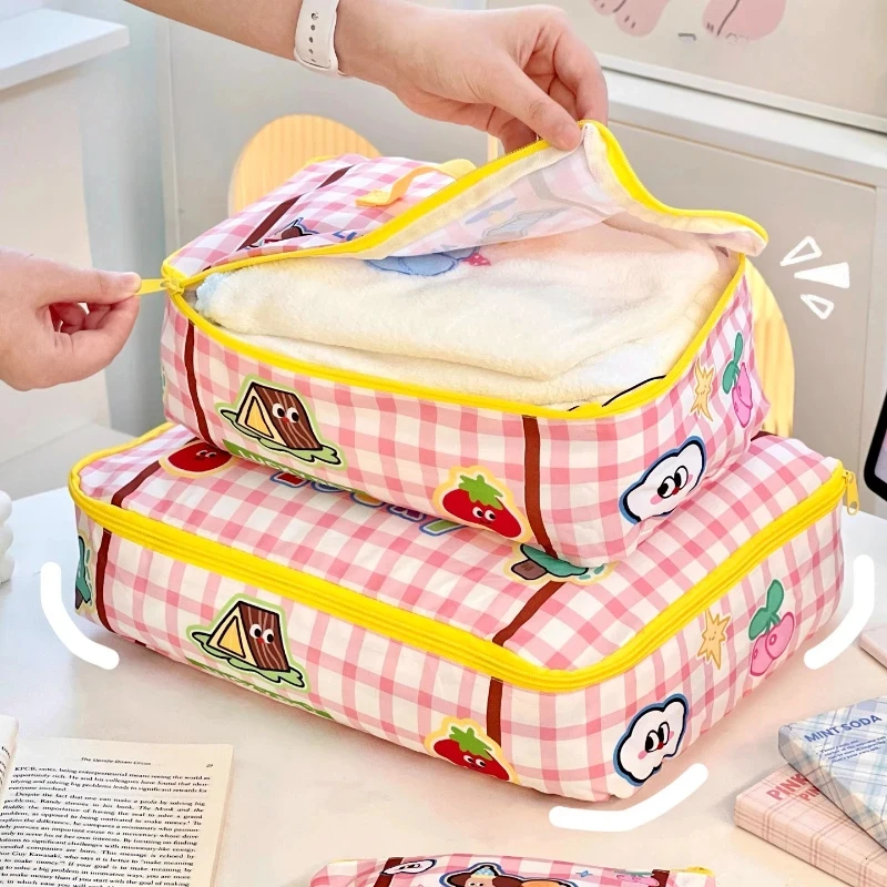 Cute Travel Storage Bag Large Capacity Waterproof Cartoon Portable Clothes Underwear Shoes Luggage Storage Bag With Zipper
