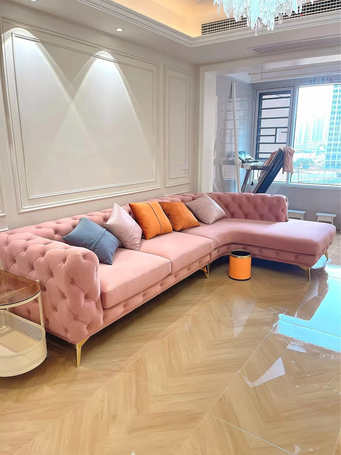 

Light luxury, living room, pink, princess, pull button, sofa, French style, cream style, arc, corner