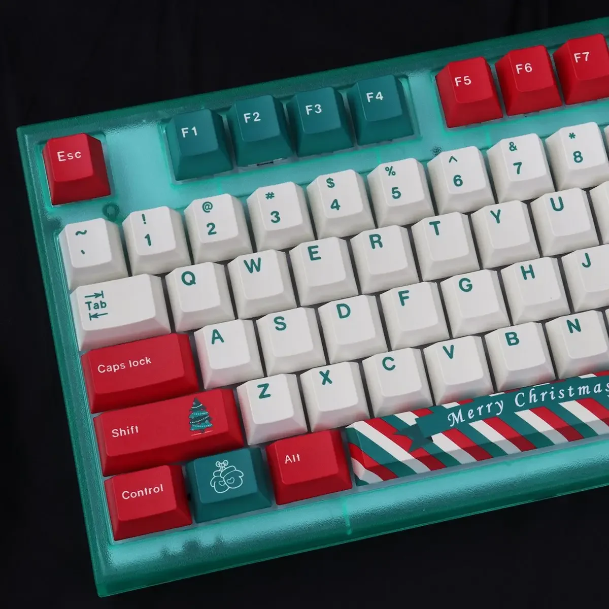 Christmas theme personalized mechanical keyboard keycap PBT sublimation high value original height 61/87/98/104