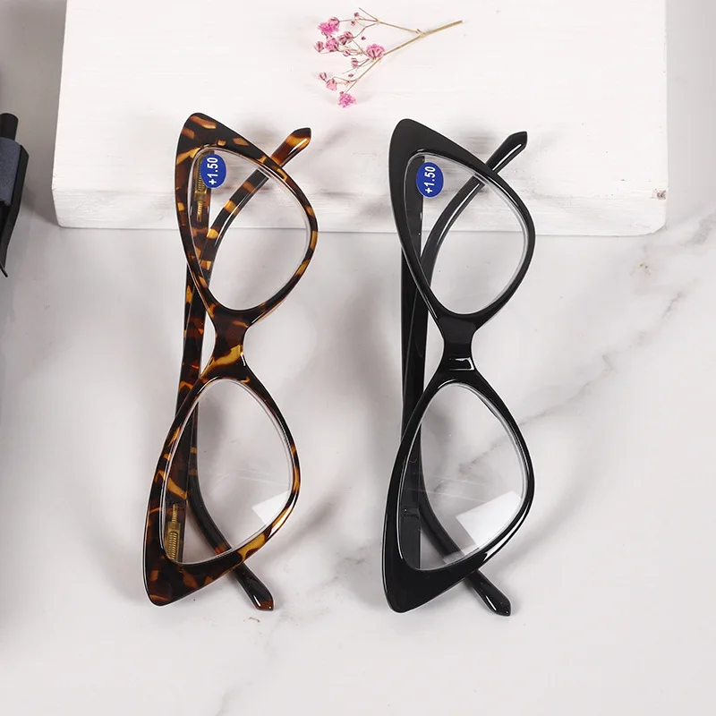 Vintage Fashion Cat Eye Reading Glasses Retro Leopard Women Lightweight Presbyopic Reading Glasses +1.0+1.5+2.0+2.5~+4.0