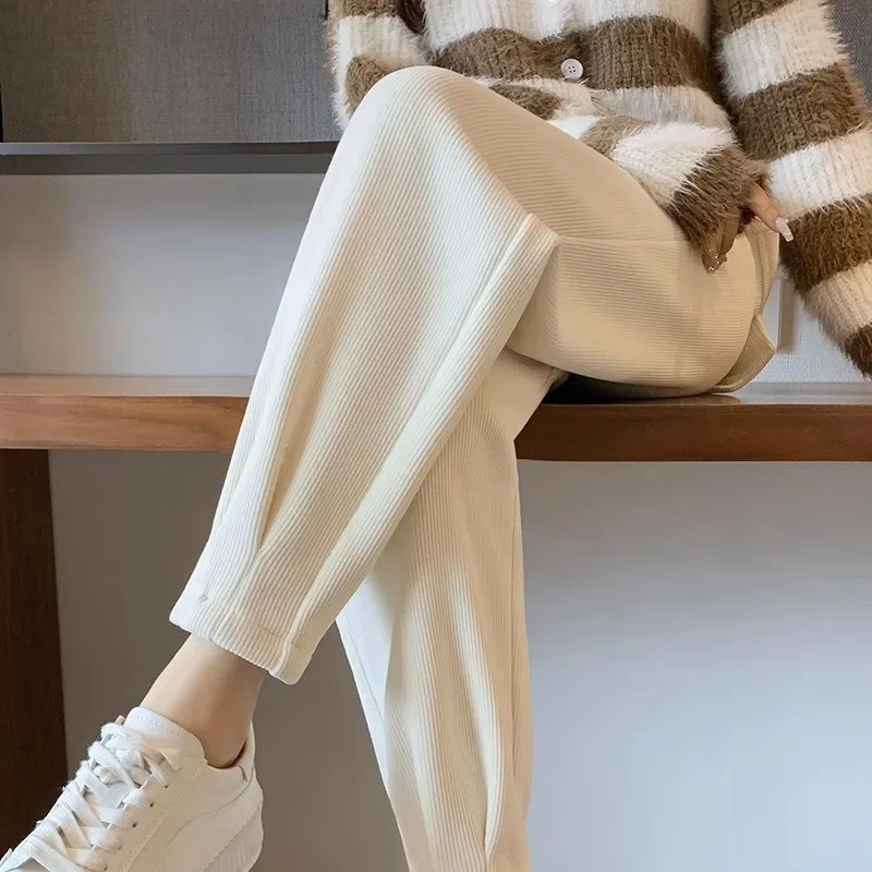 

White Sports Pants Autumn Winter Chenille Women's Spring Autumn 2024 New Fleece-lined Padded Harlan Radish Casual Pants