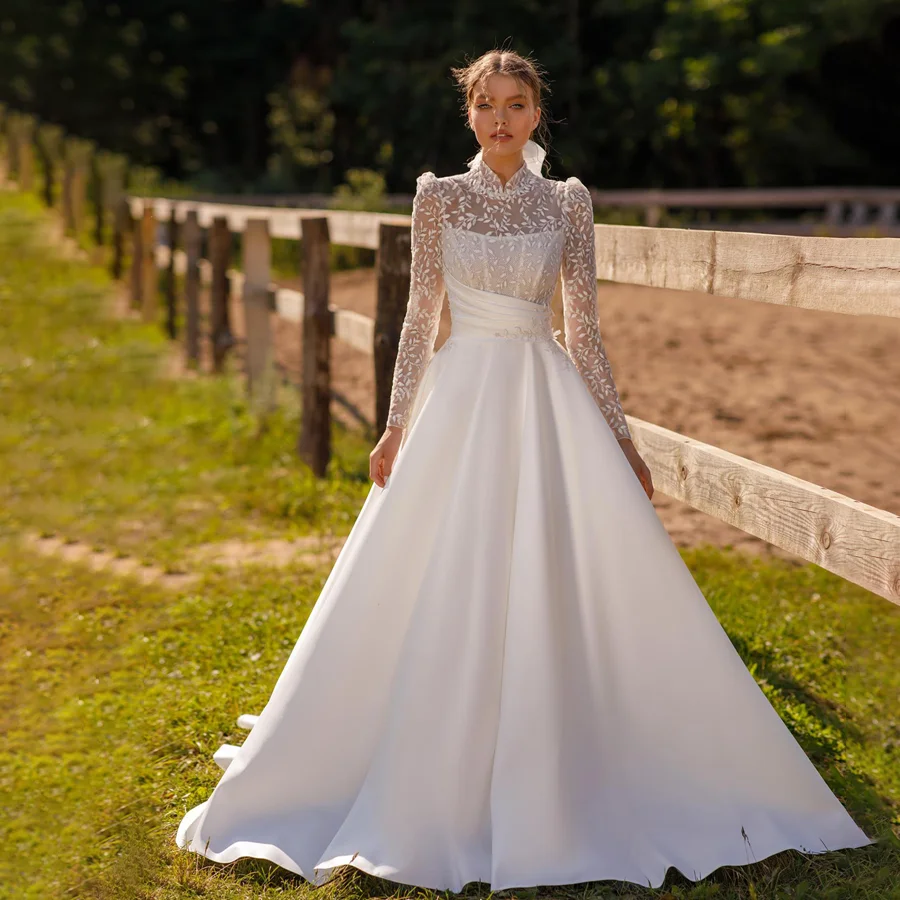 

Luxury High Neck Long Sleeves Wedding Dresses A-Line Back See Through And Buttons Bridal Ball Gowns