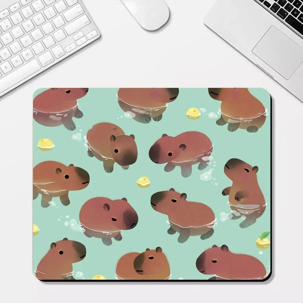 Capybara Mousepad 25x29cm Small Table Mat Student Mousepad Computer Keyboard Pad Games Pad Desk Mat for PC Gamer Mousemat