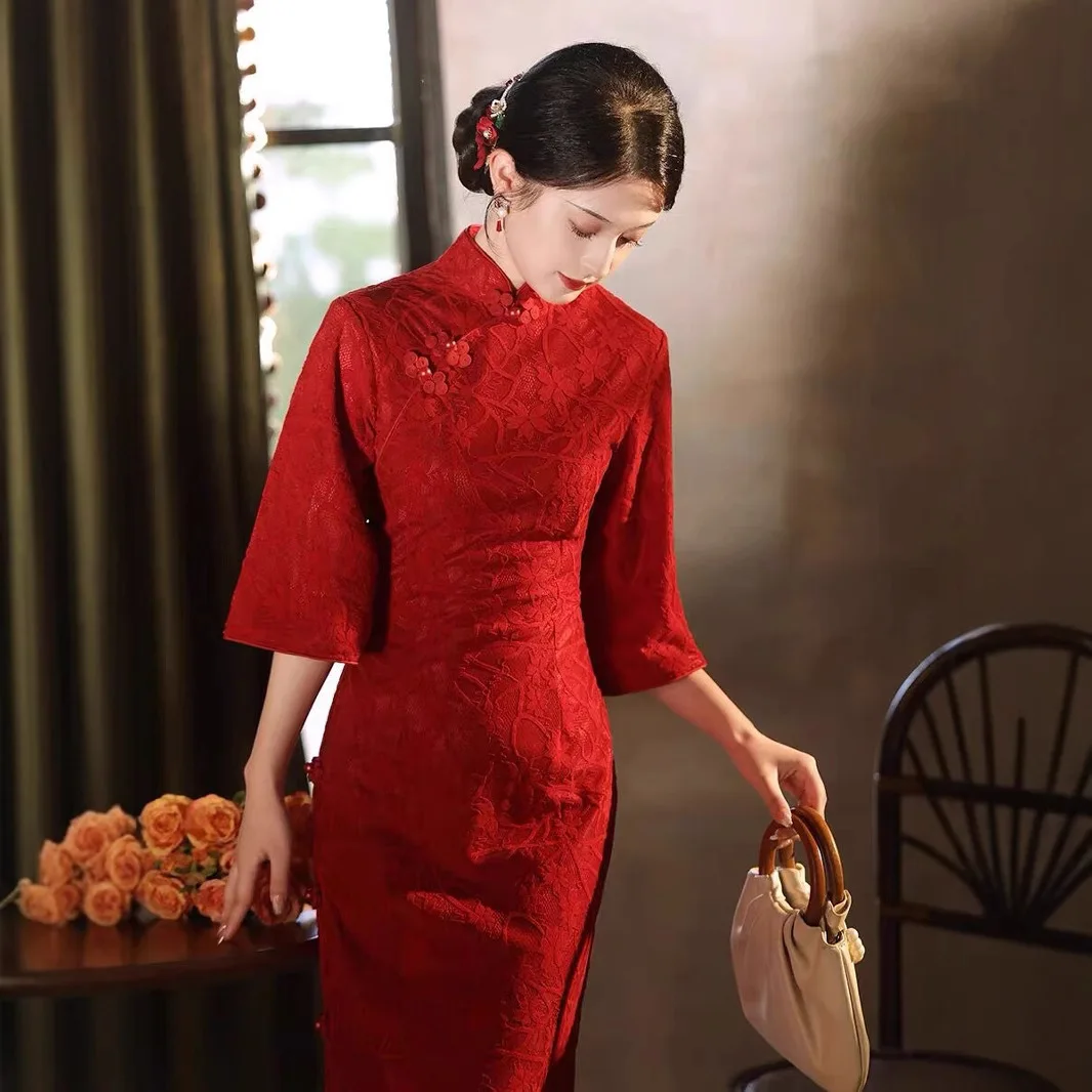 

Новинка 2025 года, улучшенное платье Cheongsam, высококачественное темпераментное красное платье с перевернутыми большими рукавами для молодежи, повседневное Ципао
